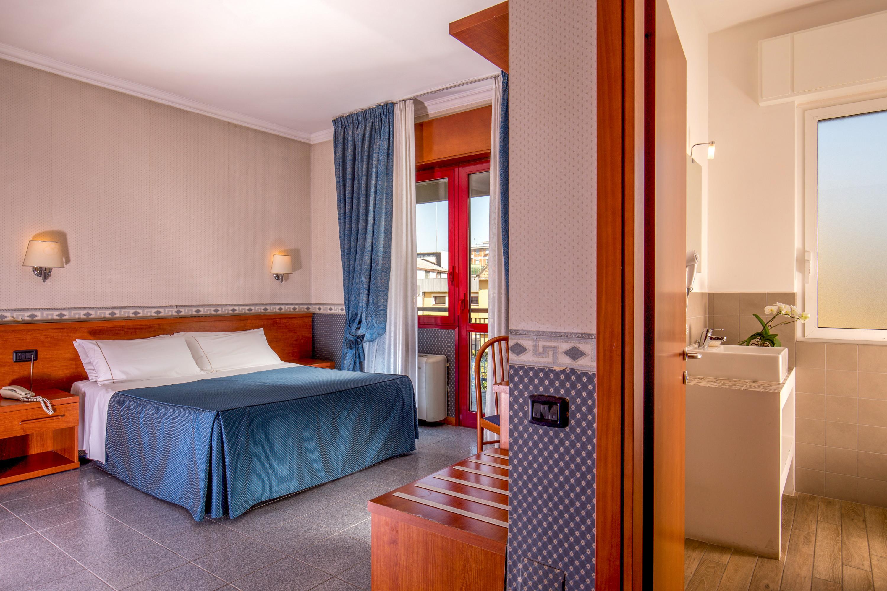 Hotel Jonico Рим Екстериор снимка