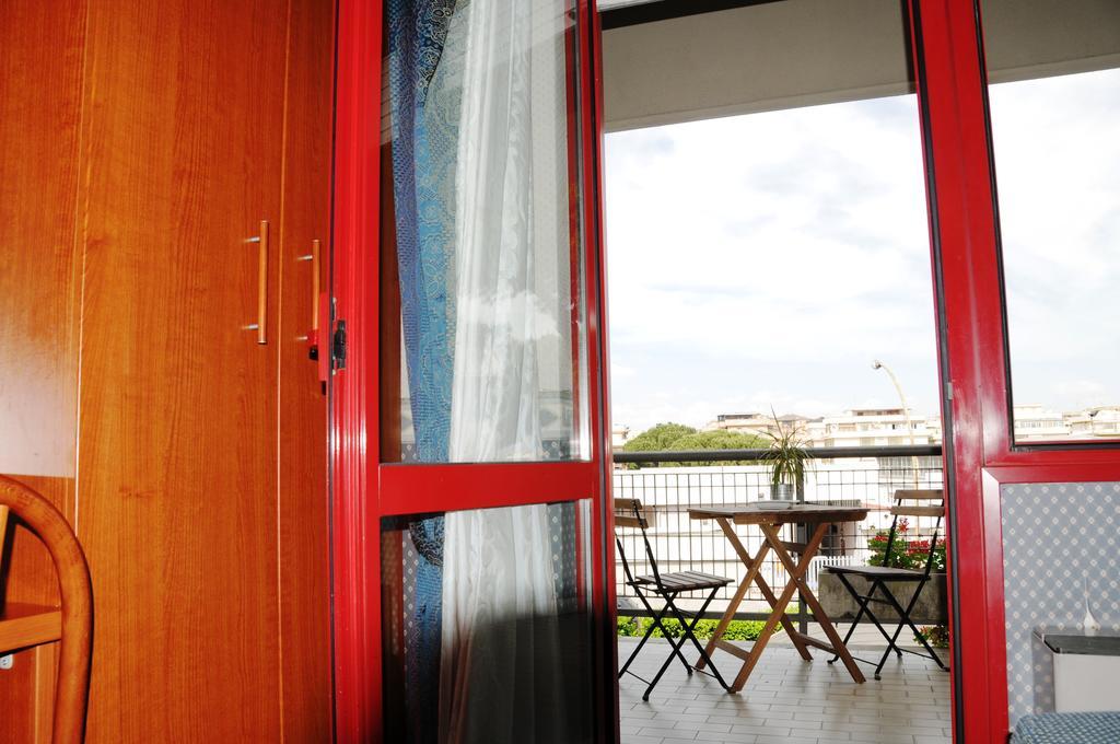Hotel Jonico Рим Екстериор снимка